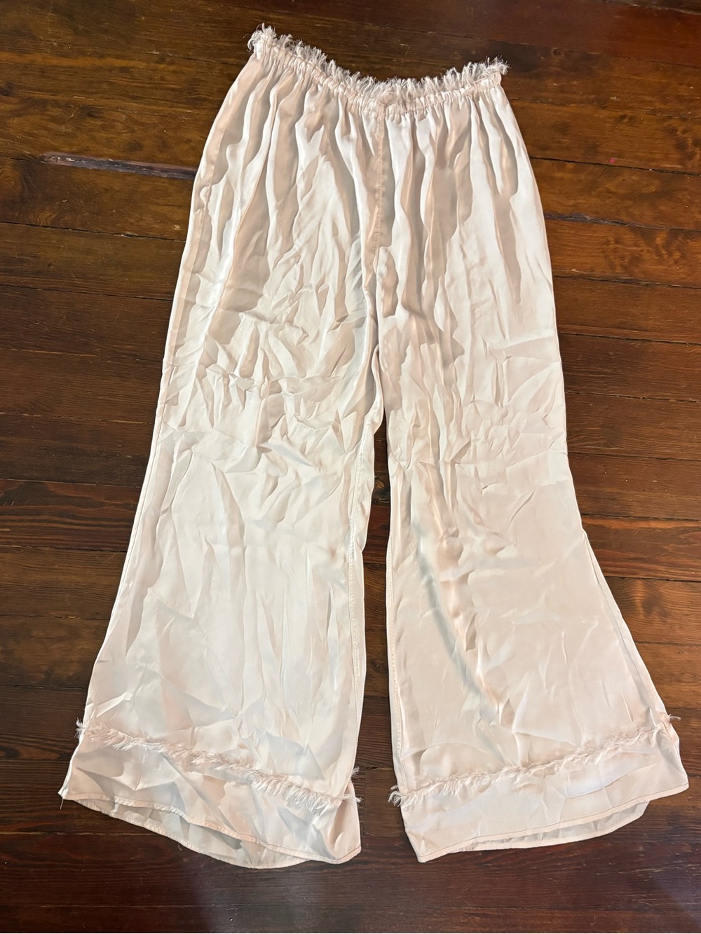 Intimately free people pale pink satin ruffle flowy pants size S